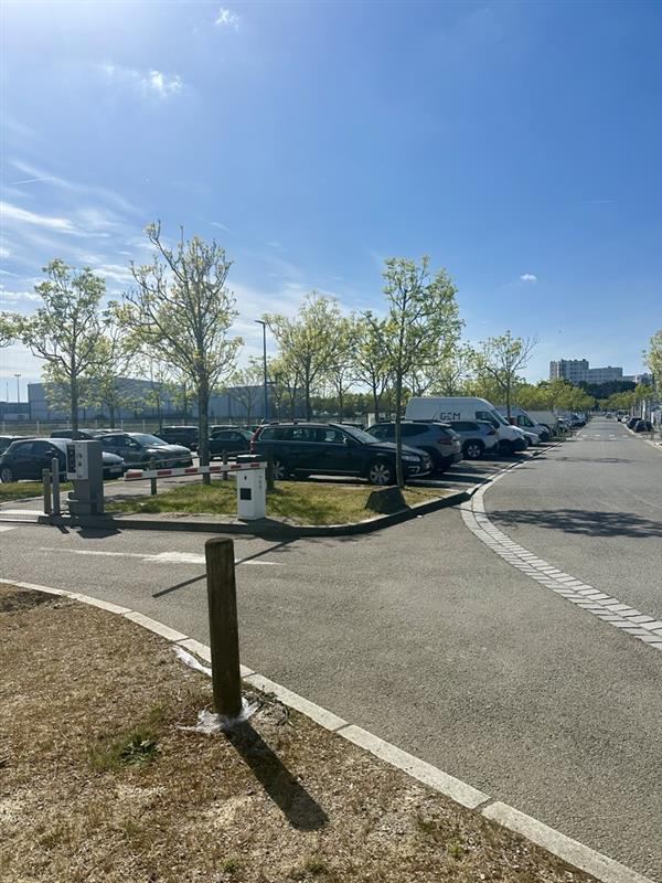 Parking de la gare maritime de Lorient, embarcadère pour l'Île de Groix